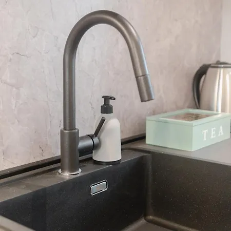 Apartment Bright & Modern 4 Bedrooms In Center *