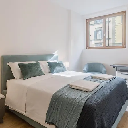 Bright & Modern 4 Bedrooms In Center