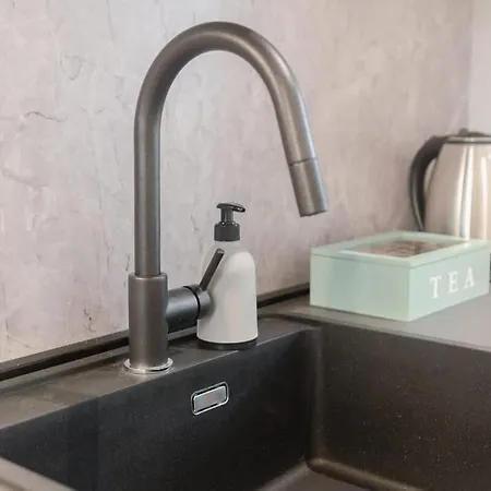 Bright & Modern 4 Bedrooms In Center Casa de Férias Florença