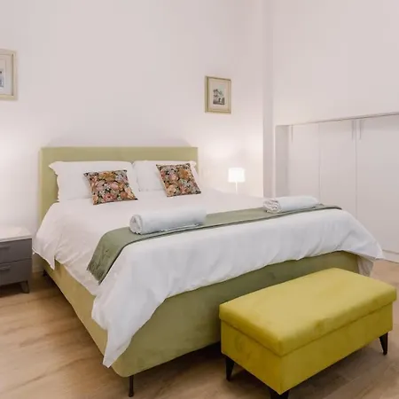 Bright & Modern 4 Bedrooms In Center * Florença