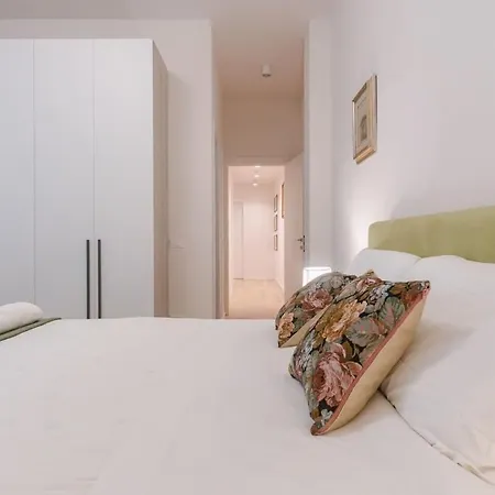 Casa de Férias Bright & Modern 4 Bedrooms In Center *